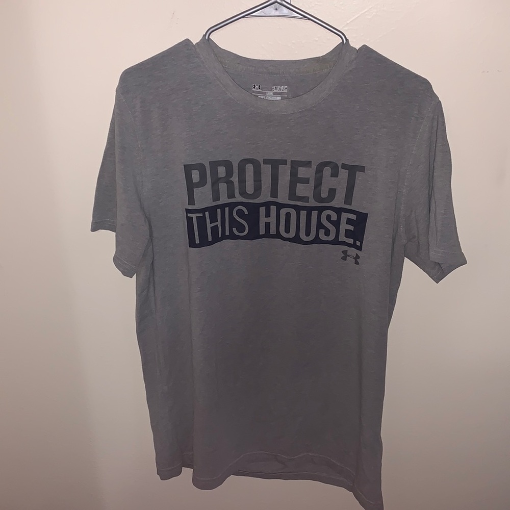 Under Armour Men’s Tee Loose Fit Size S